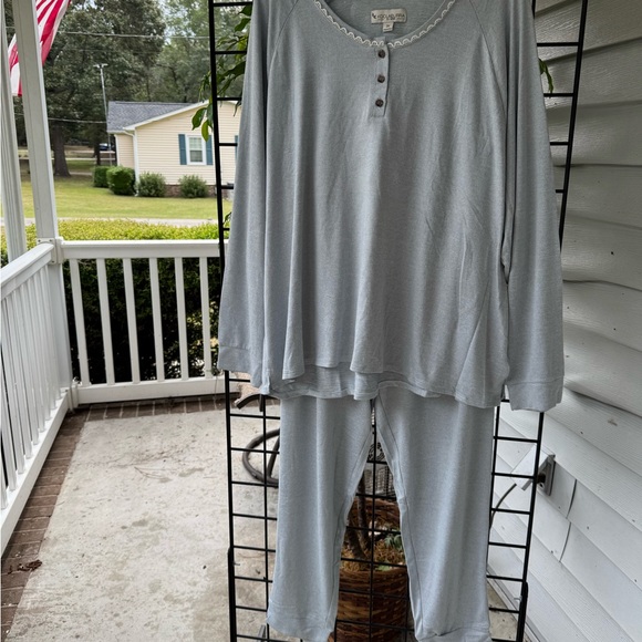 Koolaburra Light Blue Lounge Set - Picture 1 of 8